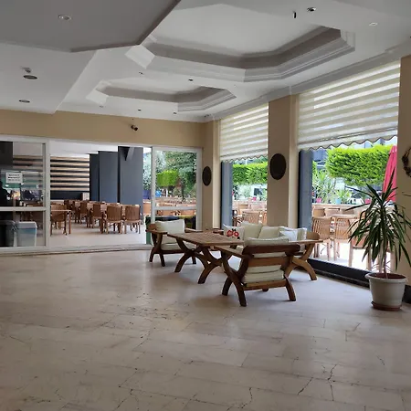 Otel Altinersan