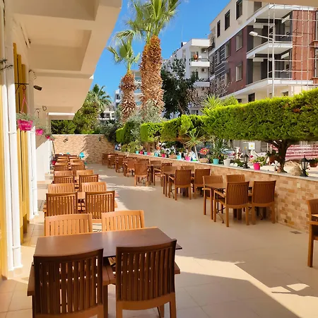 Altinersan Hotel 3*