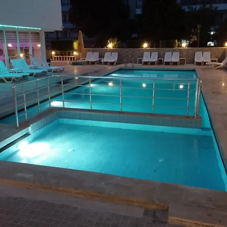 호텔 Altinersan 3*